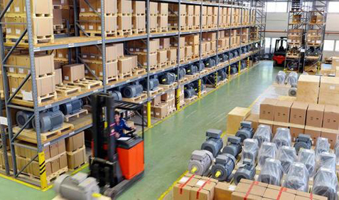 為什么找達(dá)英叉車租賃